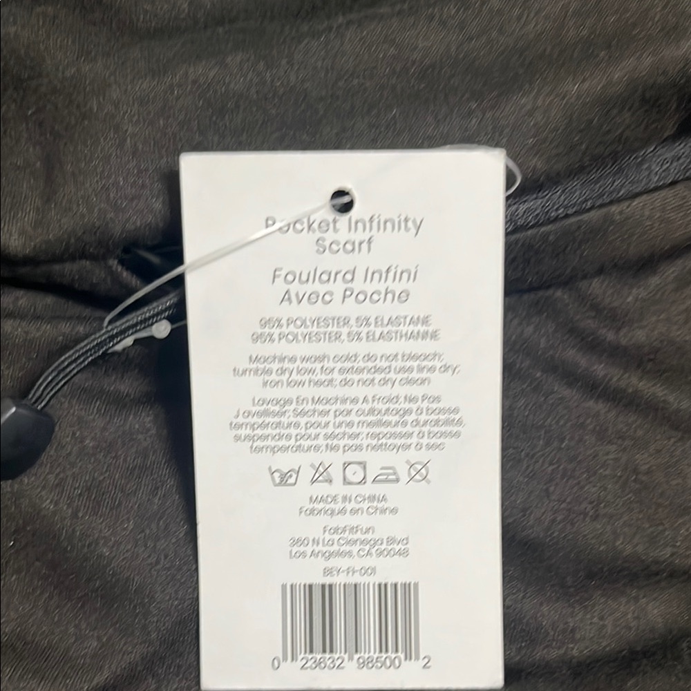 Beyond Yoga Black Scarf with Logo - Picture 8 of 13
